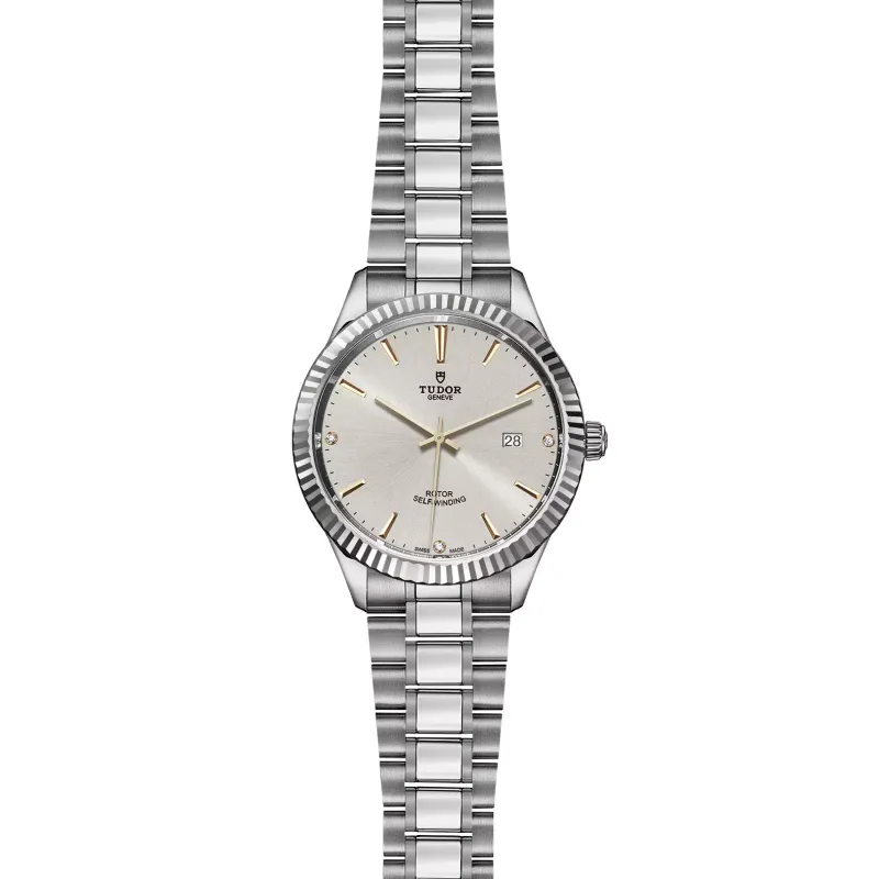 Tudor Style M12710-0011
