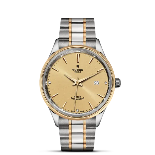 Tudor Style M12703-0004