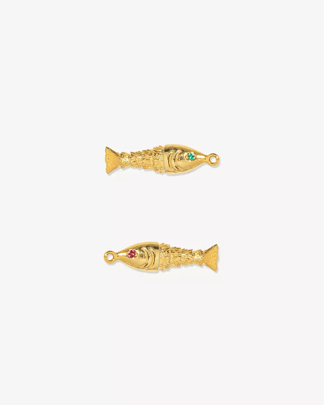 Colar compendente peixe, em prata 925 com banho de ouro