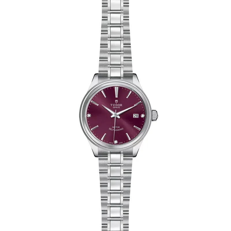 Tudor Style M12500-0015