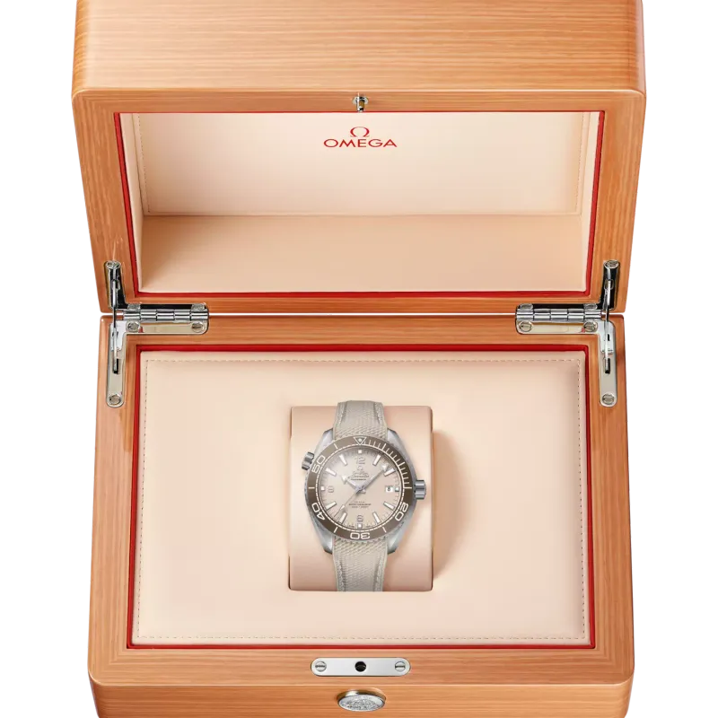 Omega Seamaster Planet Ocean 600M 21532442109001