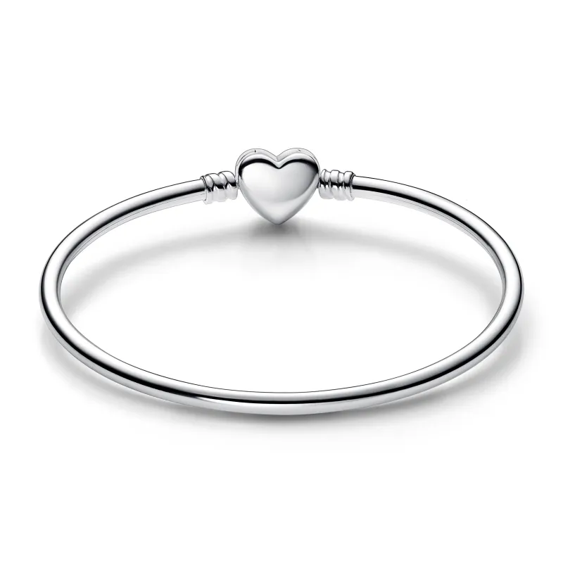 Pandora Sterling silver bangle with heart clasp and clear cubic zirc 592593C01-21
