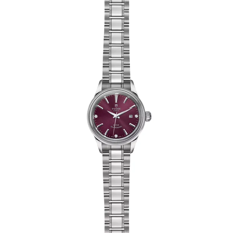 Tudor Style M12100-0015
