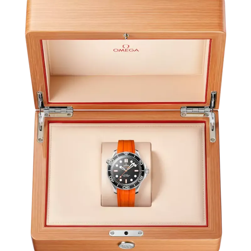 Omega Omega Seamaster Diver 300M, 42mm, Rubber steel 21032422001006