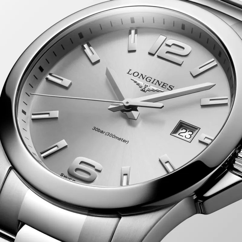 Longines Conquest L37594766