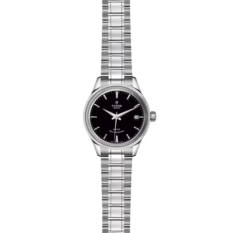 Tudor Style M12300-0002