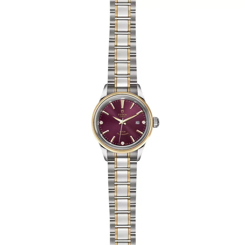 Tudor Style M12103-0015