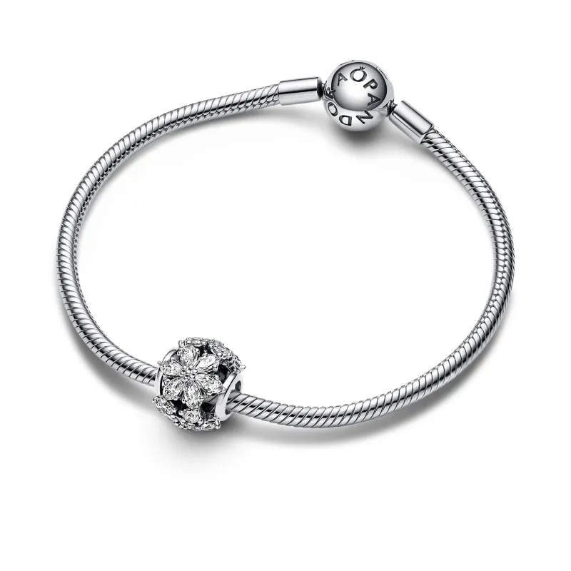 Pandora Sparkling Herbarium Cluster Round Charm 792383C01