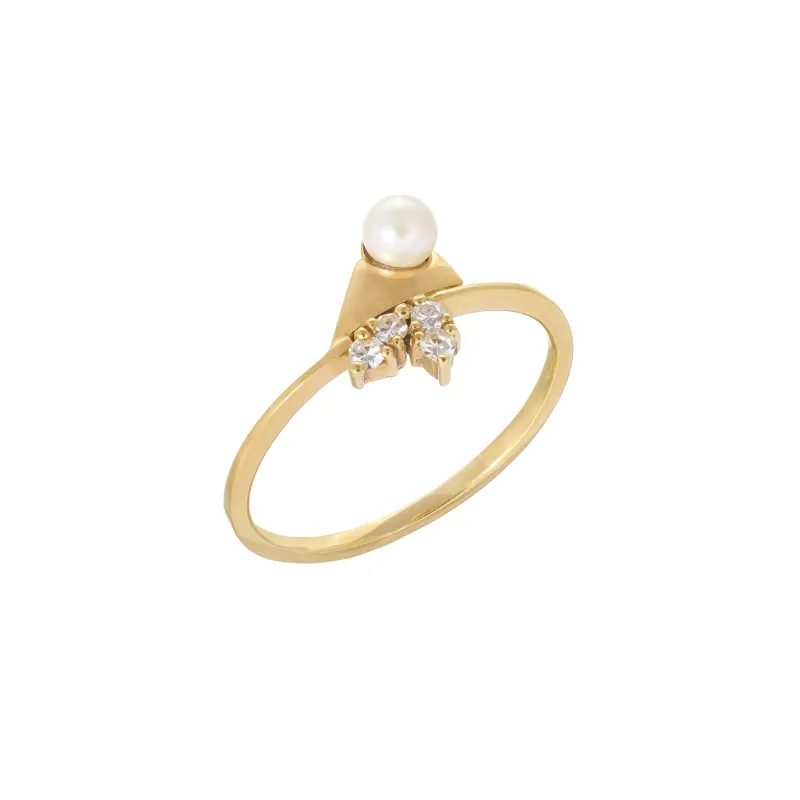 Marcolino Gold Ring with Pearl and Diamonds 300414