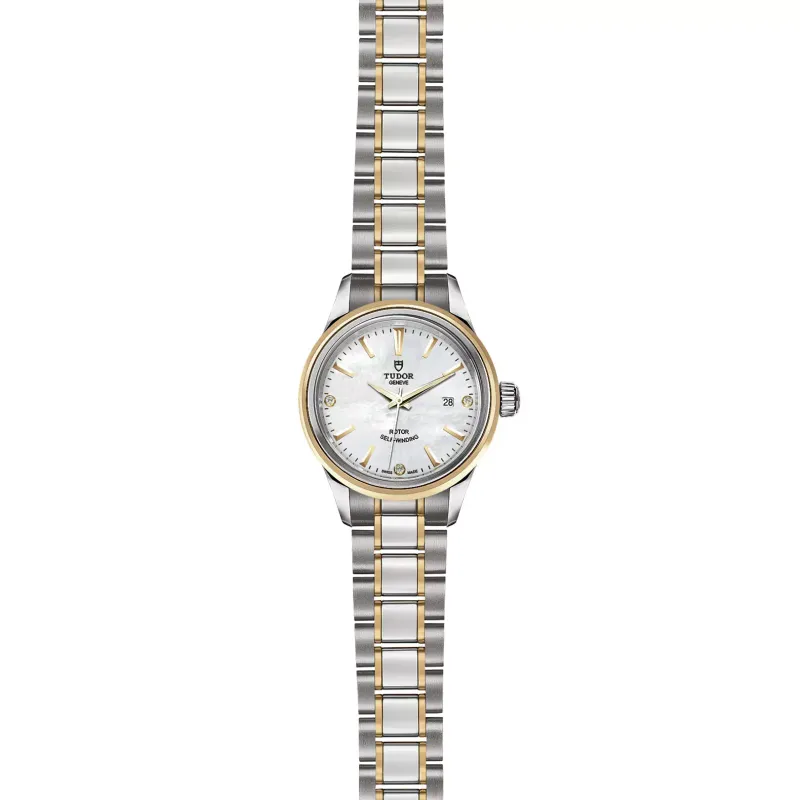 Tudor Style M12103-0017