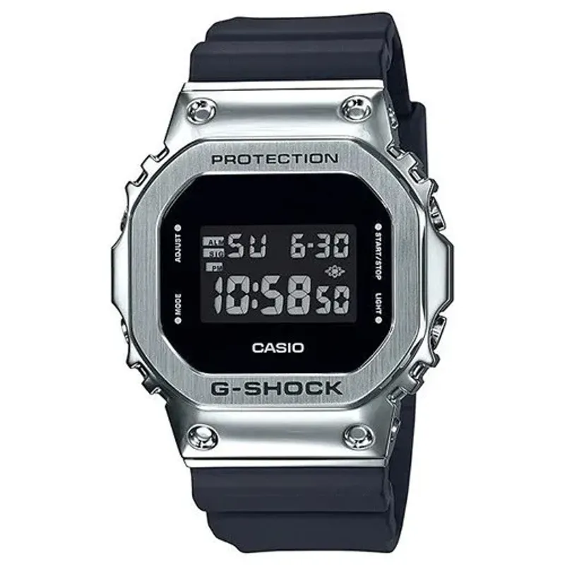 G-shock New Metal 5600 GM-5600-1ER