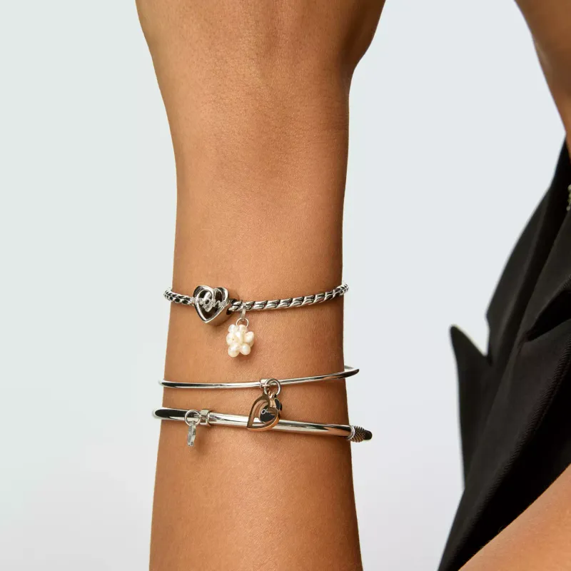 One Energy Pearly Charm OJEBC727