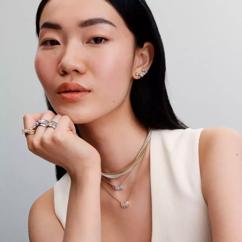 Marcolino PAR DE TORNILHOS OB/PEROLA, 1.0Gr 93509