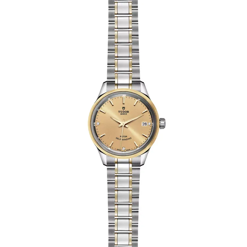 Tudor Style M12303-0004