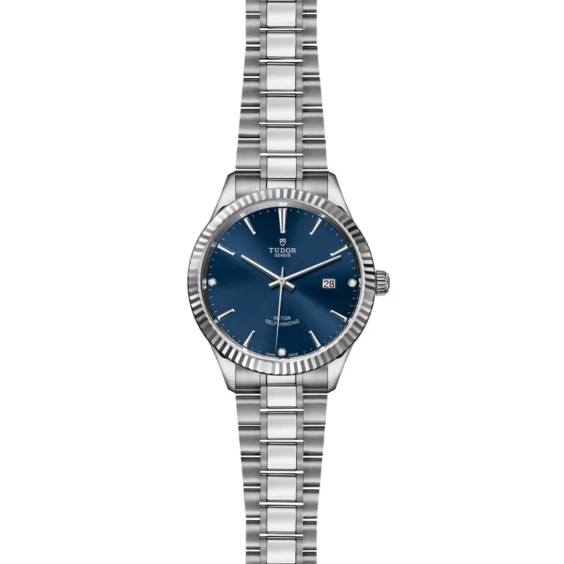 Tudor Style M12710-0017