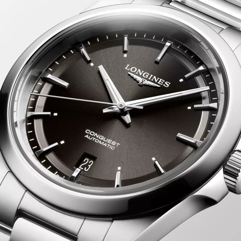 Longines Conquest L37204526