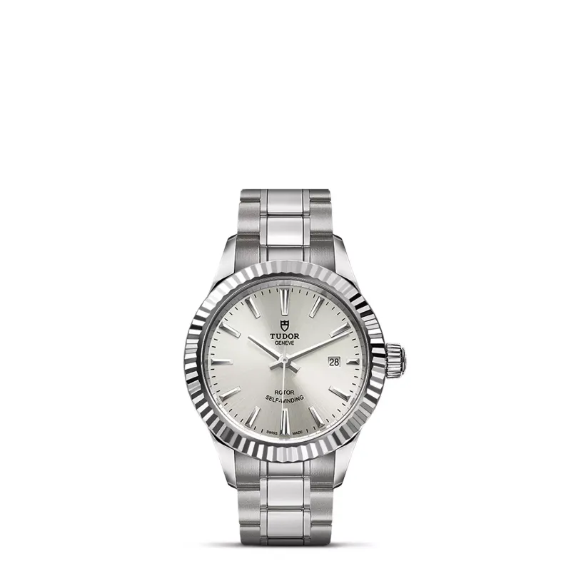 Tudor Style M12110-0001