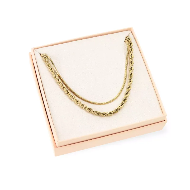 One Set Twisted Betrayal OJNTB03G