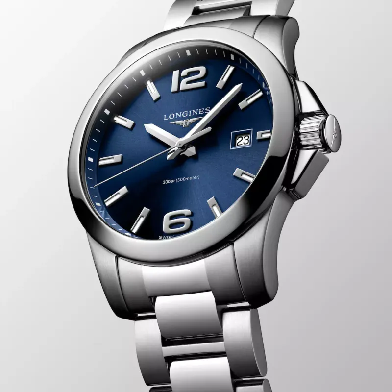 Longines Conquest L37594966