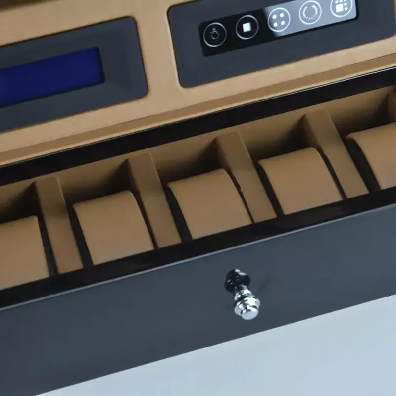 Roogs Caixa Rotativa para 4 Relógios WW39