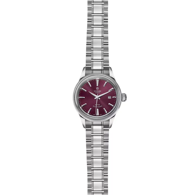 Tudor Style M12100-0011