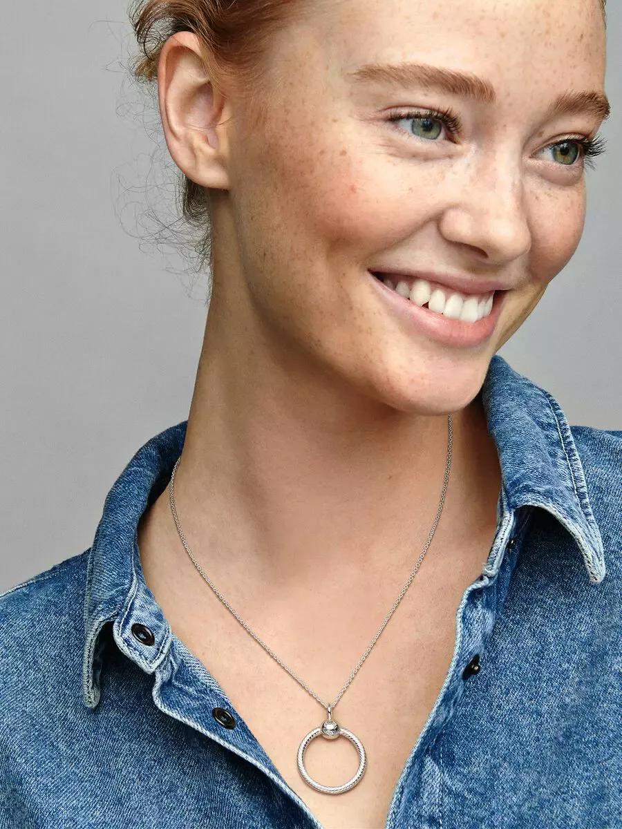 Small sterling silver O Pendant