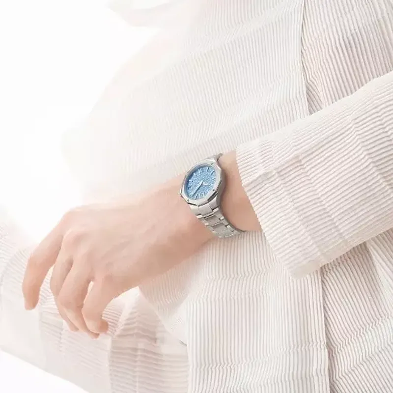 Baume & Mercier Riviera 10811 M0A10811