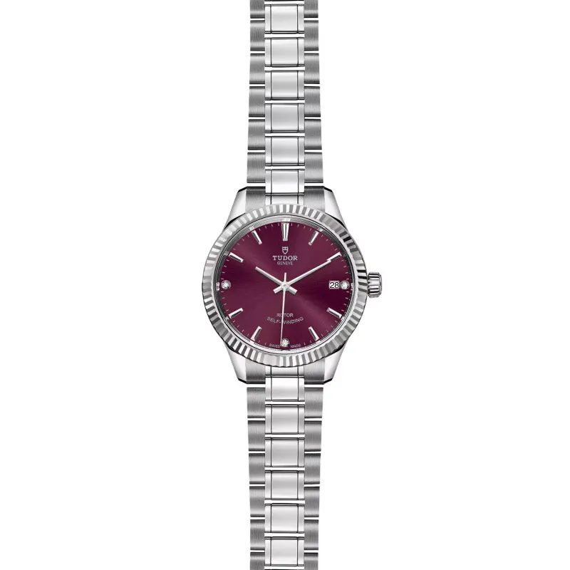 Tudor Style M12310-0019