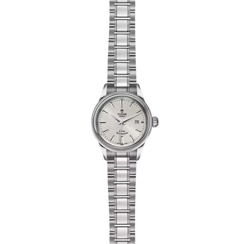 Tudor Style M12100-0001