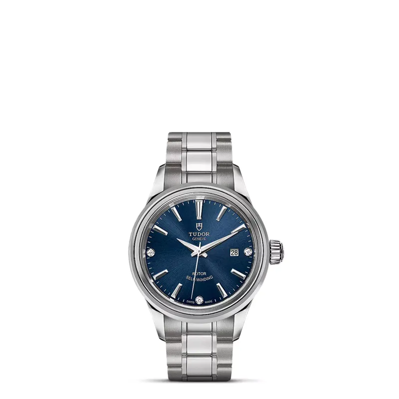 Tudor Style M12100-0013